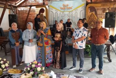 Farewell Meeting tim Lomba Cipta Rasa Khas Kota Malang di Waroeng Tani, Kecamatan Dau, Kabupaten Malang, Sabtu (20/7/2024).