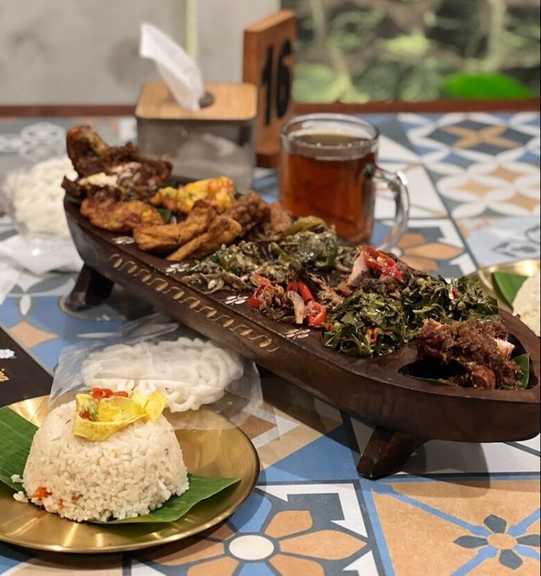 Nasi dakon di resto Ceplok Piring Malang (dok. Google review)