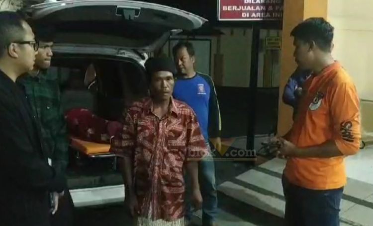 Jenasah korban usai diotopsi di RSSA Kota Malang, Sabtu (6/7/2024). (blok-a/Andik Agus)