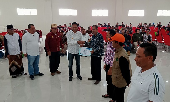 Penyerahan program DAK Sanitasi di Gedung Islamic Center, Kelurahan Arjowinangun, Kecamatan Kedungkandang, Sabtu (6/7/2024).(blok-a.com/Andik Agus)