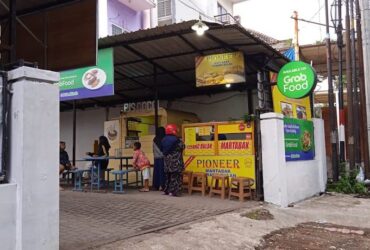 Pujasera Soekarno Hata (Suhat) Kota Malang (dok. Google Review)