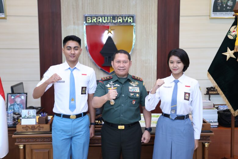 Siswa SMA Negeri 1 Kepanjen Malang Jadi Tim Paskibra Nasional di IKN