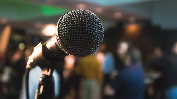 Ketua Panitia Merapat, Ini Contoh Sambutan Malam Pentas Seni 17 Agustus