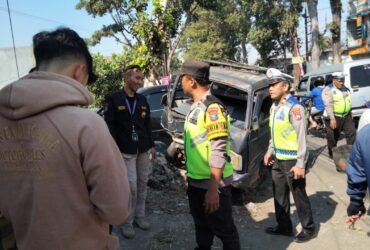 Kecelakaan beruntun di Pakisaji, Kabupaten Malang (dok. Polres Malang for blok-a.com)