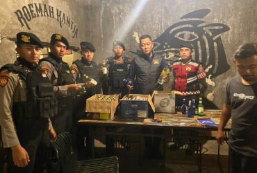mengelar operasi Cipta Kondisi terkait ijin penjualan minuman keras (Miras) yang berada di wilayah Kota Malang.