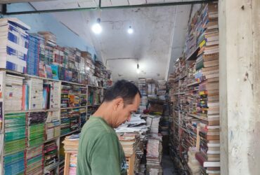 Menengok Sepinya Pasar Buku Velodrome Malang, Kadang Gak Ada Pembeli Sama Sekali