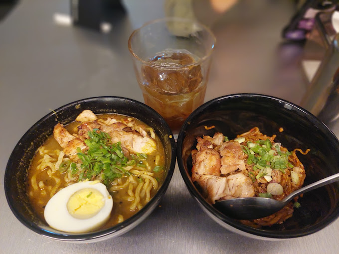 Malang tentang dunia kulinernya tidak akan pernah ada habisnya. Ibarat kata, kedip sebentar saja sudah pasti ada kuliner baru di Kota Malang. Mie Bernuansa Kafe dan Menunya Lezat, Ada di Mikare