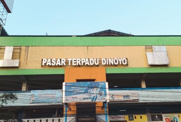 Jelang Maulid Nabi Muhammad SAW, Penjual Jajanan di Pasar Kota Malang Dapat Berkah