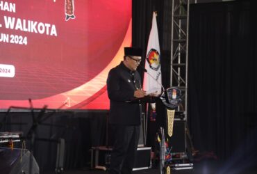 Penjabat (Pj) Wali Kota Malang, Iwan Kurniawan menghadiri deklarasi kampanye damai yang diselenggarakan Komisi Pemilihan Umum (KPU) Kota Malang