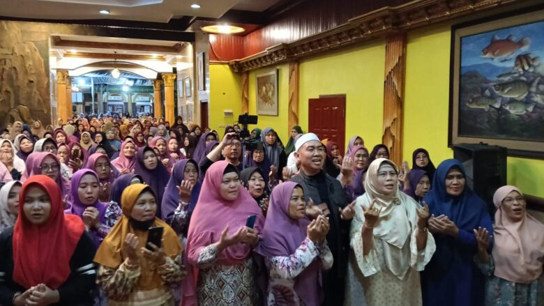 Abah Anton Tak Gunakan Majelis Rutinannya untuk Kepentingan Politik di Massa Kampanye