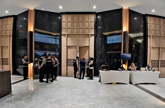 Tempat KPU Kabupaten Blitar menggelar rapat pleno terbuka pengundian nomor urut pasangan calon Bupati dan Wakil Bupati Blitar tahun 2024.(blok-a.com/Fajar)