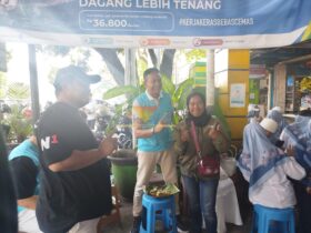 Sambil Makan Nasi Buk di Pasar Oro-Oro Dowo, Wahyu Hidayat Dengar Masyarakat Ingin WTI Kembali