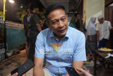Kehangatan Wahyu Hidayat Bertamu ke Rumah Warga Sambil Jual Sembako Murah