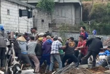 Tembok di Kota Batu Ambrol, 1 Pekerja Tewas dan 2 Terluka