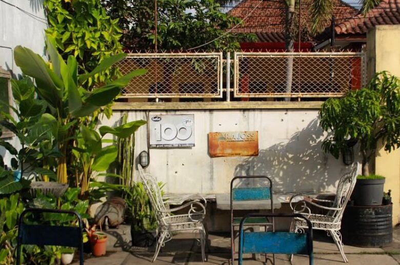 Rumah Akasha, kedai kopi berkonsep vintage di Kota Malang (dok instagram: @nandawongso.20)