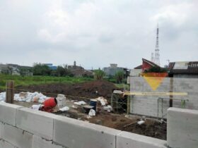 Pembangunan Jalan Tembus dari Perumahan Griya Shanta (blok-a/Bob Bimantara Leander)
