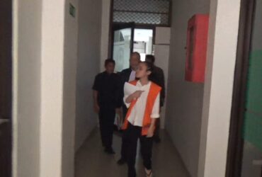 Terdakwa kasus penganiayaan seorang advokat di Malang saat jalani sidang di PN Kepanjen