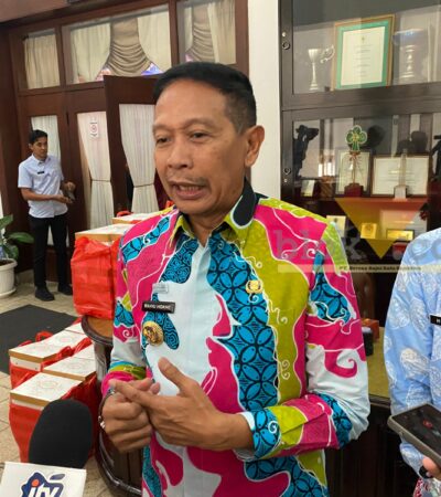 Wali Kota Malang, Wahyu Hidayat dikonfirmasi soal Trans Jatim, Rabu (16/10/2025) (blok-a/Bob Bimantara Leander)