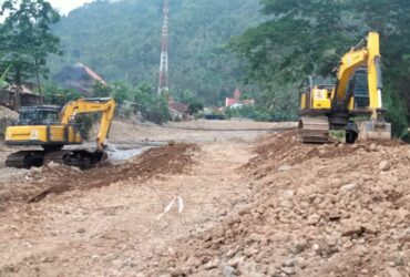 Normalisasi Tanggul Sungai Tundo Kecamatan Tirtoyudo (BPBDKabMalang)