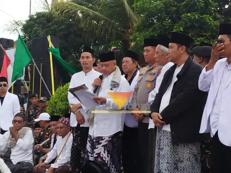 Ketua PCNU Kabupaten Malang, KH Hamim Cholili tuntut Chairul Tanjung Minta Maaf Secara Terbuka (blok-a.com / Yogga Ardiawan)