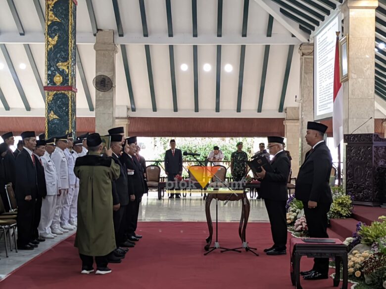 Bupati Malang, HM Sanusi dalam kegiatan pelantikan pejabat pemerintah kabupaten (blok-a.com / Yogga Ardiawan)