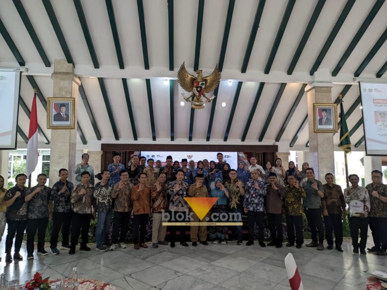 Plt Kepala Dinas Lingkungan Hidup (DLH) Kabupaten Malang, Ahmad Dzulfikar Nurrahman dalam kegiatan Enviro Fair 2025 (blok-a.com / Yogga Ardiawan)