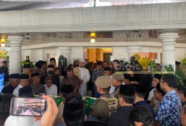 Suasana duka di Rumah dinas Wali Kota Malang di Jalan Ijen nomor 2, Kota Malang.(blok-a.com/Bob Bimantara)