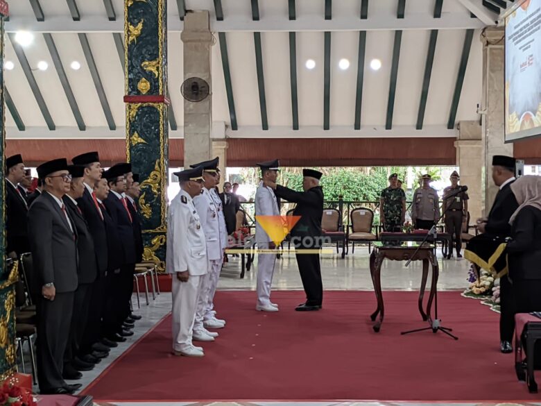 Bupati Malang, HM Sanusi dalam kegiatan pelantikan pejabat pemerintah kabupaten (blok-a.com / Yogga Ardiawan)
