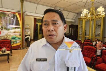 Kepala Dinas Perikanan Kabupaten Malang, Victor Sembiring usulkan dua desa sebagai Kampung Nelayan Merah Putih (blok-a.com / Yogga Ardiawan)