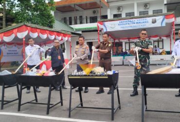 Kejari Kabupaten Malang Musnahkan Sabu 667 Gram dan 24 Ribu Pil LL Dari 64 Perkara