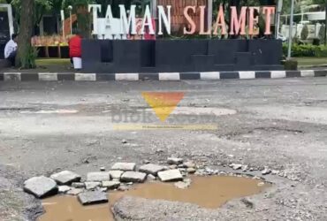 Butuh Anggaran Besar, Jalan Taman Slamet Tak Akan Diperbaiki Tahun ini