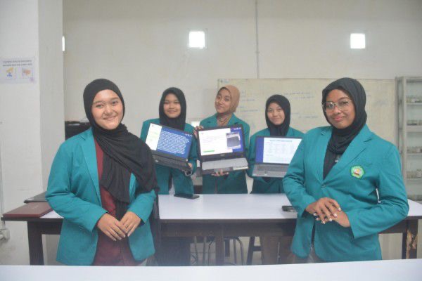 Tim Biologi Mahasiswa UNISMA Raih Gold Medal di Ajang Inovasi Internasional I2ASPO 2025