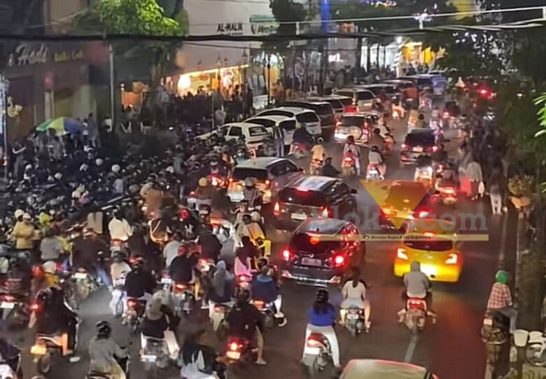 Parkir Semrawut di Kayutangan, Motor Kini Wajib Masuk Gedung Parkir