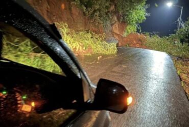 Tanah Longsor di Pujon, Jalan Kabupaten Desa Wiyurejo Tertutup Total