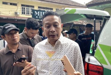 Wali Kota Malang, Wahyu Hidayat, saat diwawancari blok-a.com, Minggu (25/1/2026). (blok-a.com / M Berril Labiq)