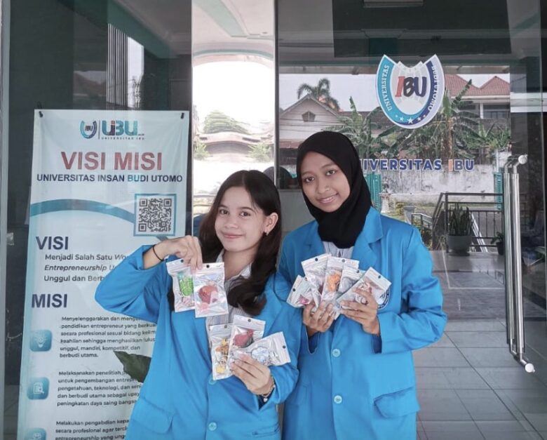 Kreatif! UAS Heppiee UIBU Tantang Mahasiswa Sulap Limbah Jadi Cuan