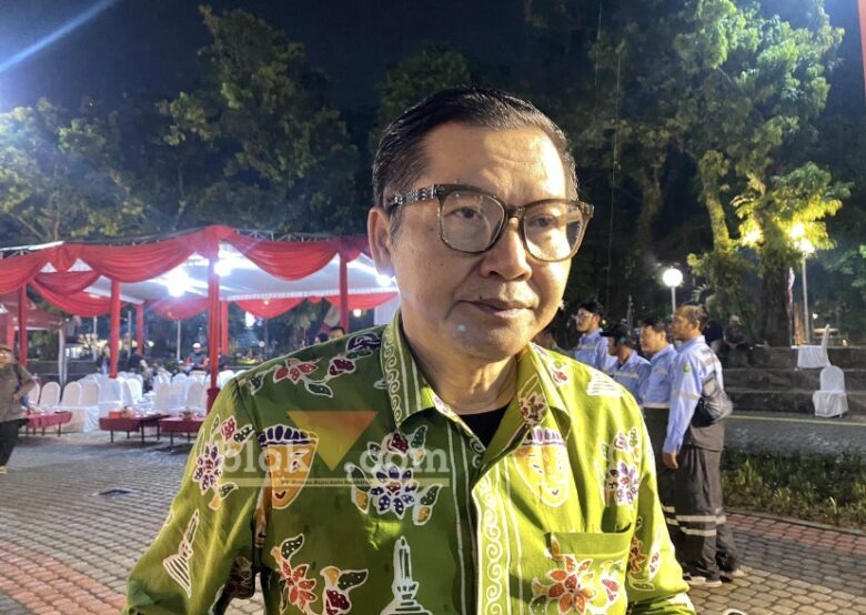 Kepala Dinas Kesehatan Kota Malang, dr. Husnul Muarif saat menjelaskan Relokasi Puskesmas Bareng. (blok-a.com / M Berril Labiq)