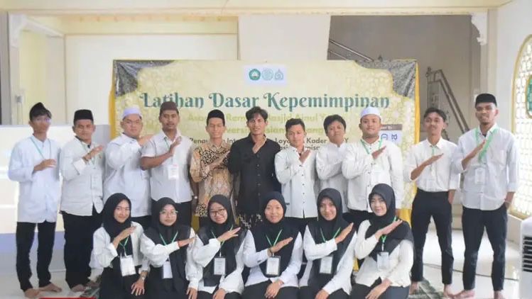 Pelaksanaan Latihan Dasar Kepemimpinan (LKD) oleh ARMY Unisma. (dok : istimewa)