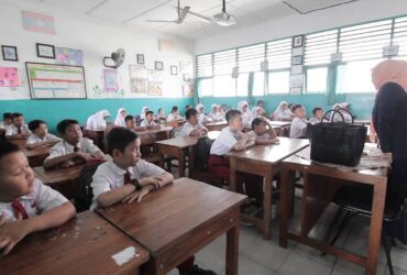 Ilustrasi murid saat belajar (ist)