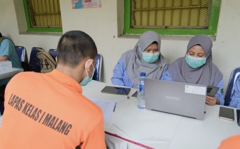 Cegah HIV di Lapas Malang, 155 Warga Binaan Ikuti VCT Mobile