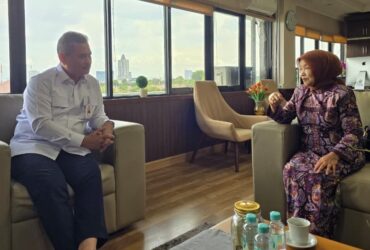 Wakil Bupati Malang, Hj Lathifah Shohib saat melakukan kunjungan ke Jakarta (prokopim)