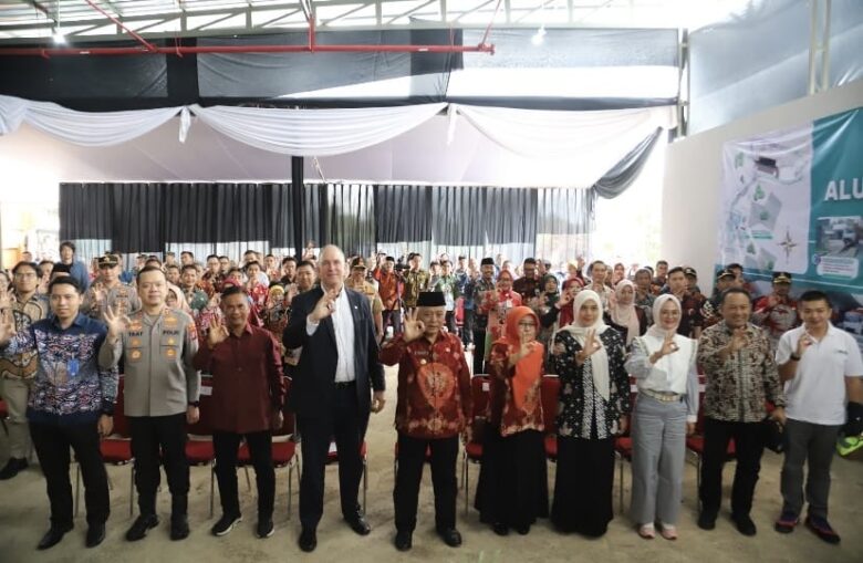 Peresmian Mini MRF di TPA Poncokusumo Kabupaten Malang oleh Bupati Malang, HM Sanusi (prokopim)