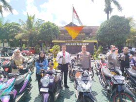 Rilis resmi ungkap kasus pencurian kendaraan bermotor di Halaman Mapolres Malang (blok-a.com / Yogga Ardiawan)