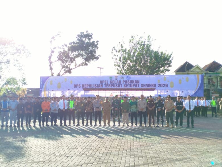 Apel gelar pasukan jelang perayaan Idul Fitri 1447 H yang digelar di Pendopo Panji Kabupaten Malang (blok-a.com / Yogga Ardiawan)