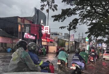 Proyek Drainase Rampung, Genangan Air Masih Terjadi di Suhat