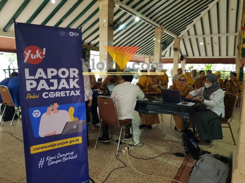 Pelayanan pajak yang digelar di Pendopo Agung Kabupaten Malang (blok-a.com / Yogga Ardiawan)