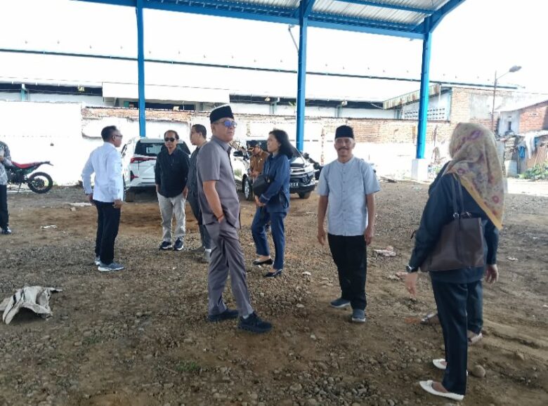 Sidak Komisi B DPRD Kota Malang di relokasi Pedagang Pasar Gadang , Rabu (10/3/2026) (istimewa)