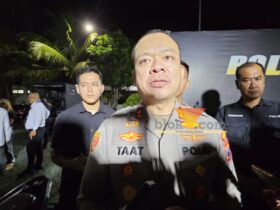 Kapolres Malang, AKBP Muhammad Taat Resdi saat diwawancarai awak media (blok-a.com / Yogga Ardiawan)