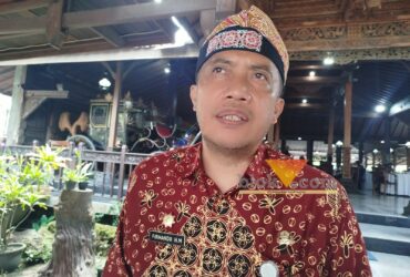Kepala Disparbud Kabupaten Malang, Firmando Hasiholan Matondang angkat bicara terkait polemik Coban Sewu (blok-a.com / Yogga Ardiawan)