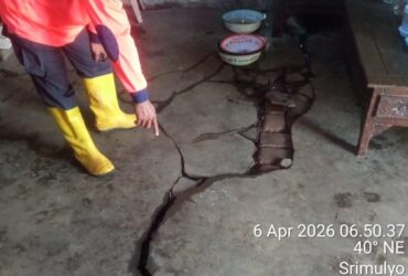 Rumah warga di Kecamatan Dampit terdampak tanah retak akibat cuaca ekstrem yang melanda wilayah tersebut (BPBD)